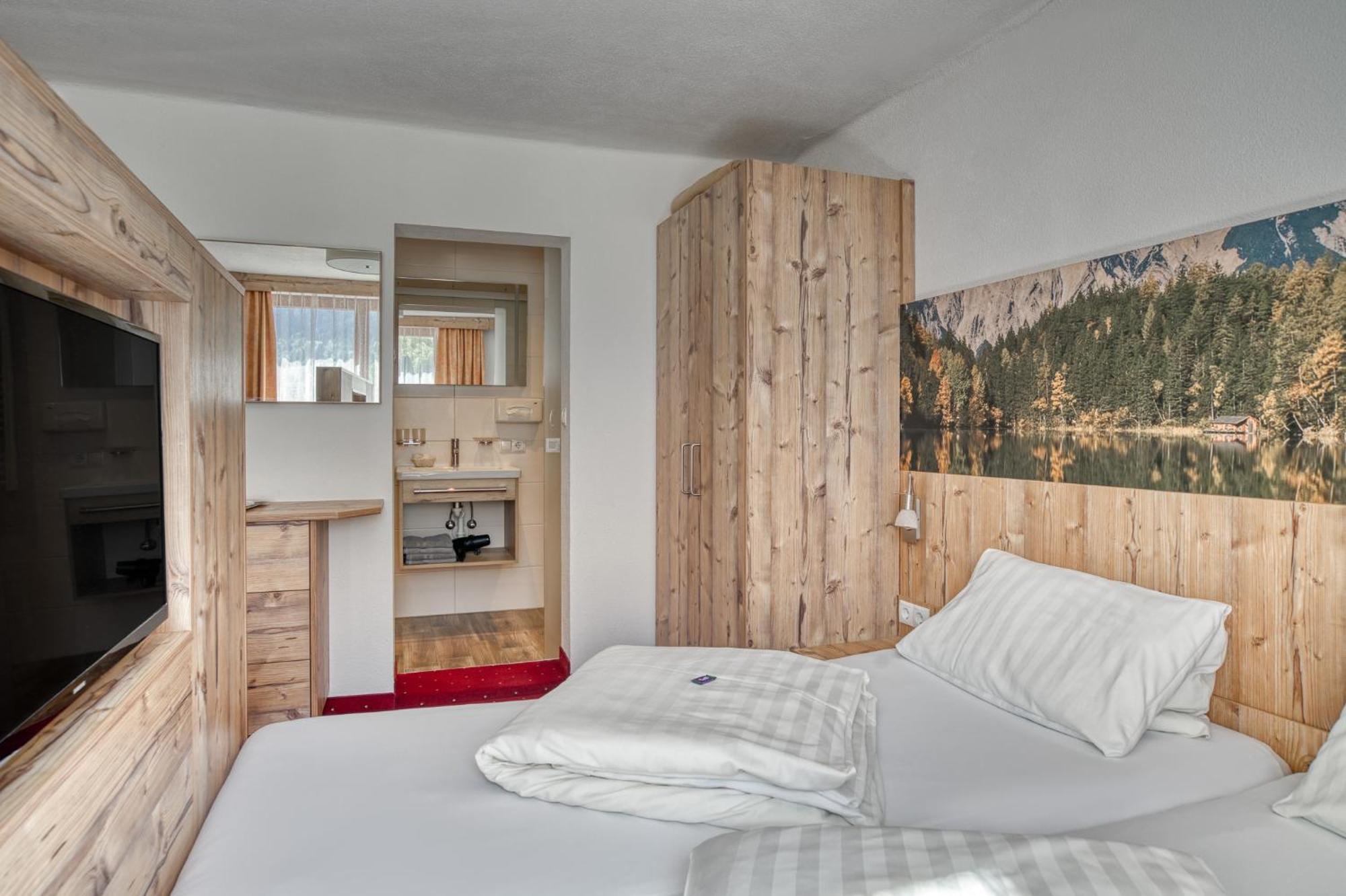 Hotel Jaegerhof Oetz Camera foto